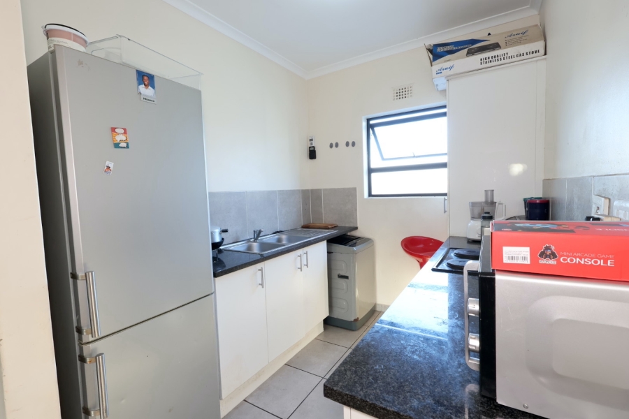 2 Bedroom Property for Sale in Parklands Western Cape